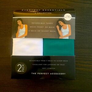 NEW Everyday Essentials 2 reversible tank set.